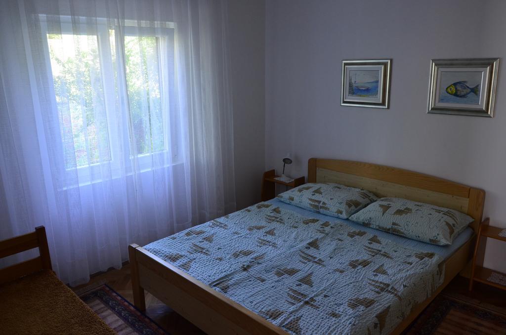 Apartment Anton Pinezici  Bagian luar foto